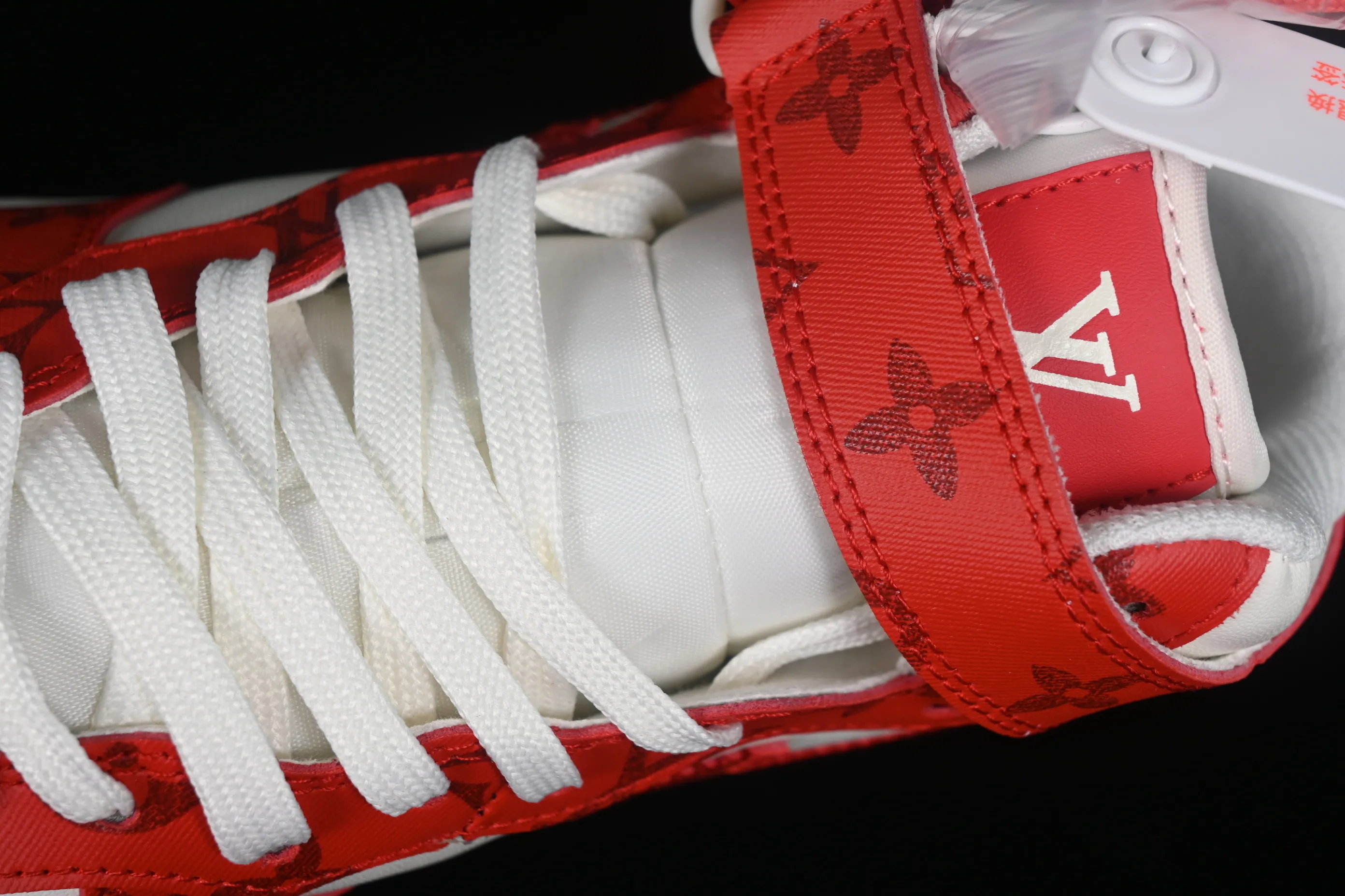 All categories Nk Air Force 1 Air Force series Nk Air Force 1 Mid Air Force mid-top Louis Vuitton x Nk Air Force 1'07 Mid jointly customized off-white red flower Air Force mid-top casual sneakers LL0222-001